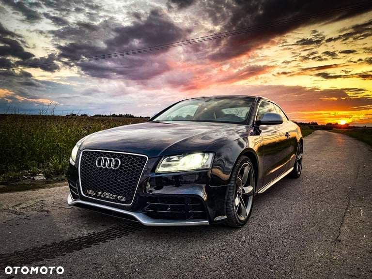 Znaczek Emblemat QUATTRO Stal nierdzewna 100% AUDI Logo Napis - 10