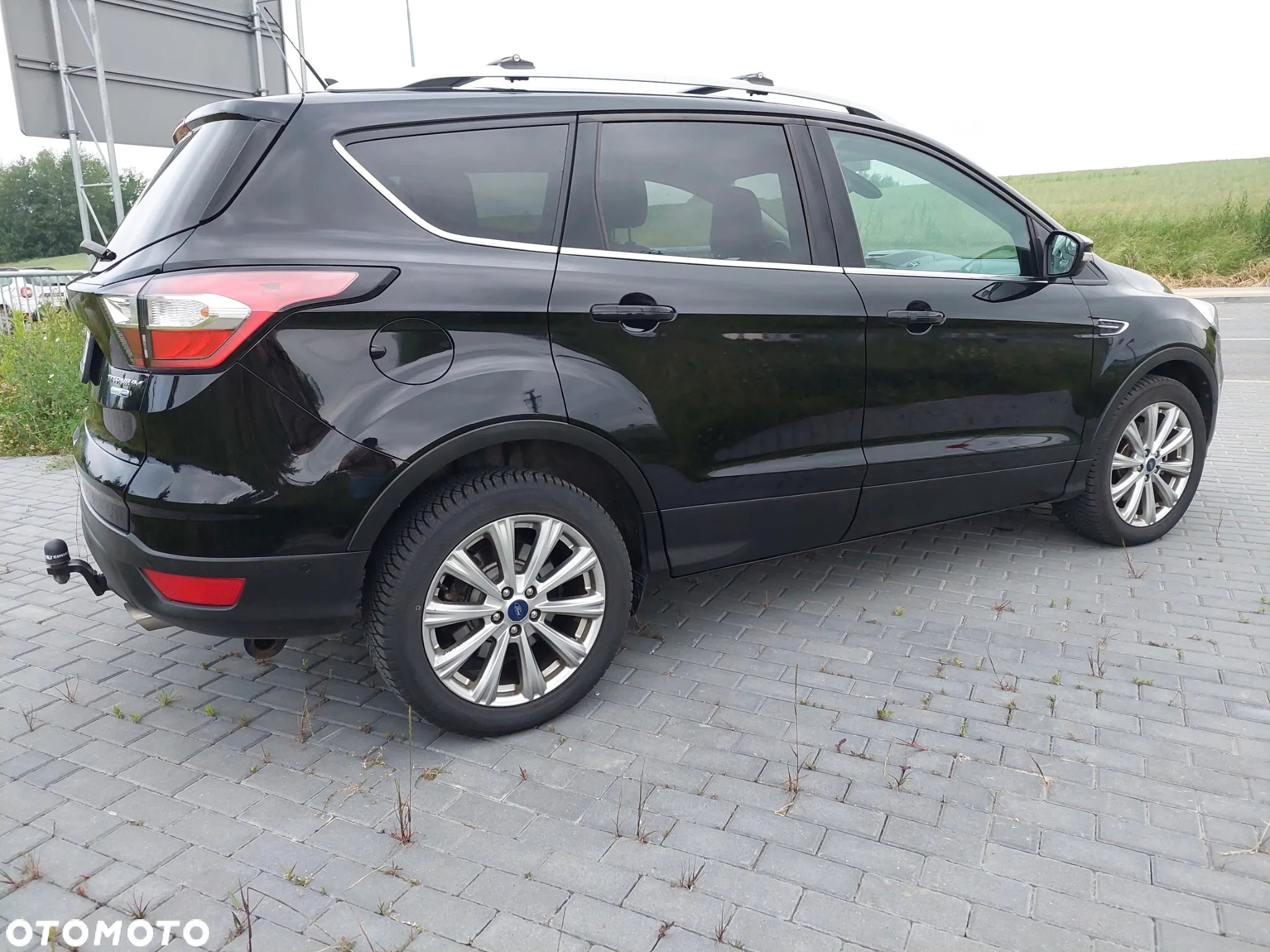 Ford Escape 2.0 EcoBoost AWD Titanium - 11