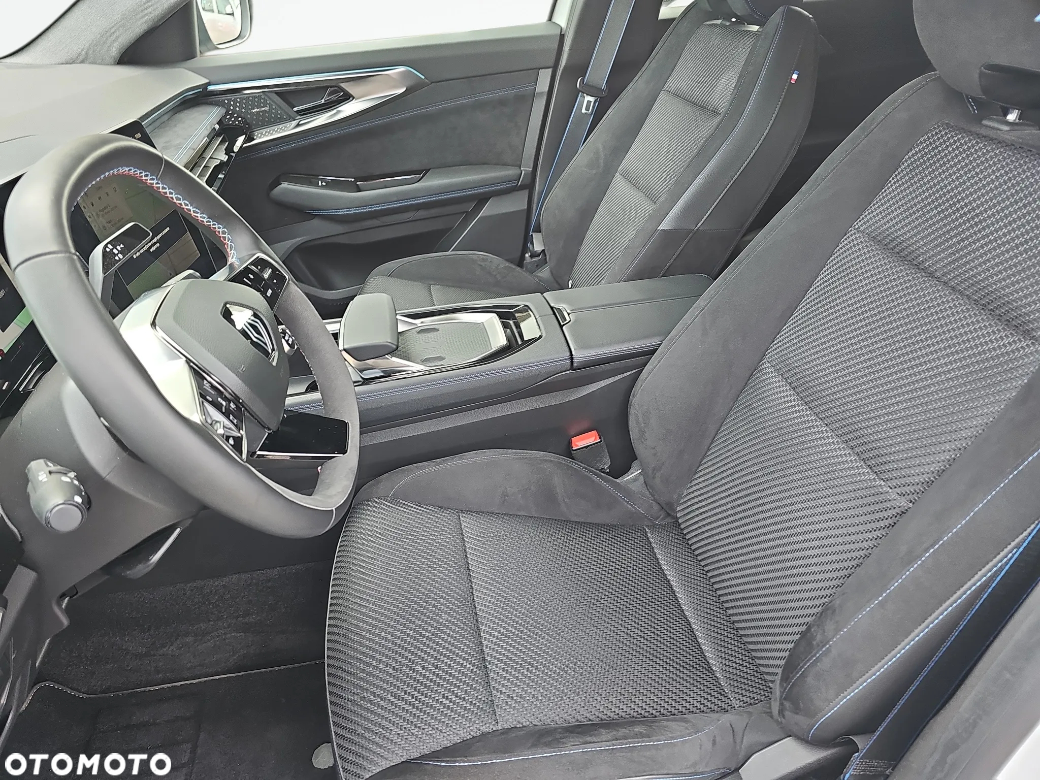 Renault Austral 1.2 E-Tech Full Hybrid 200 Iconic esprit Alpine MMT - 11