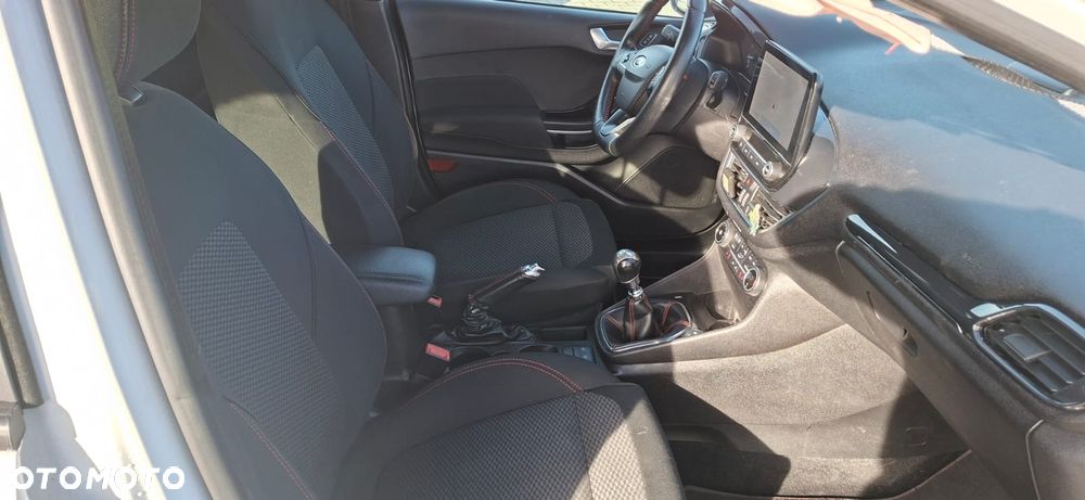 Ford Fiesta 1.0 EcoBoost S&S ST-LINE - 12