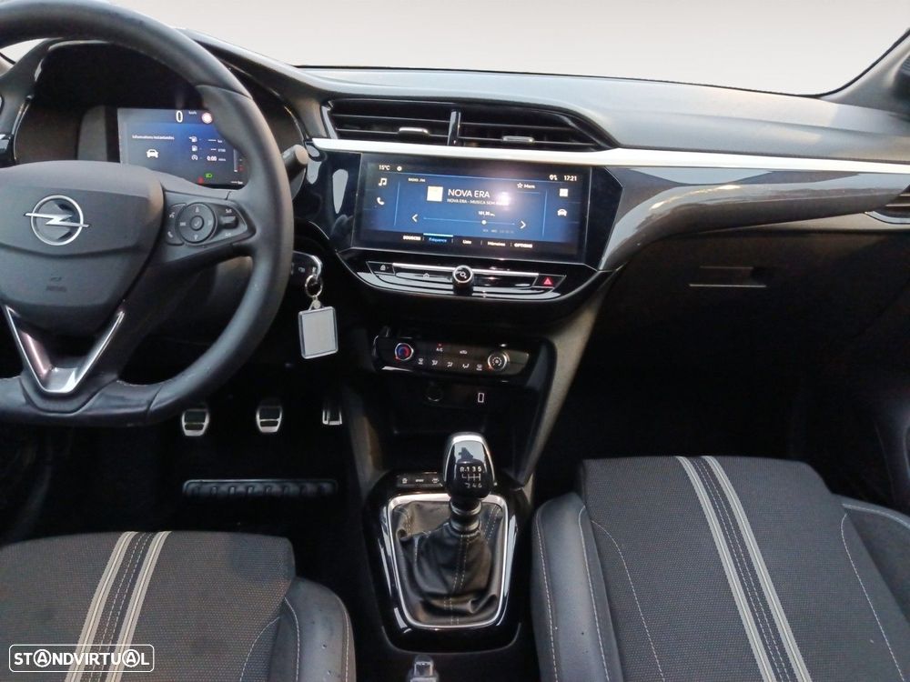 Opel Corsa 1.2 T GS - 11