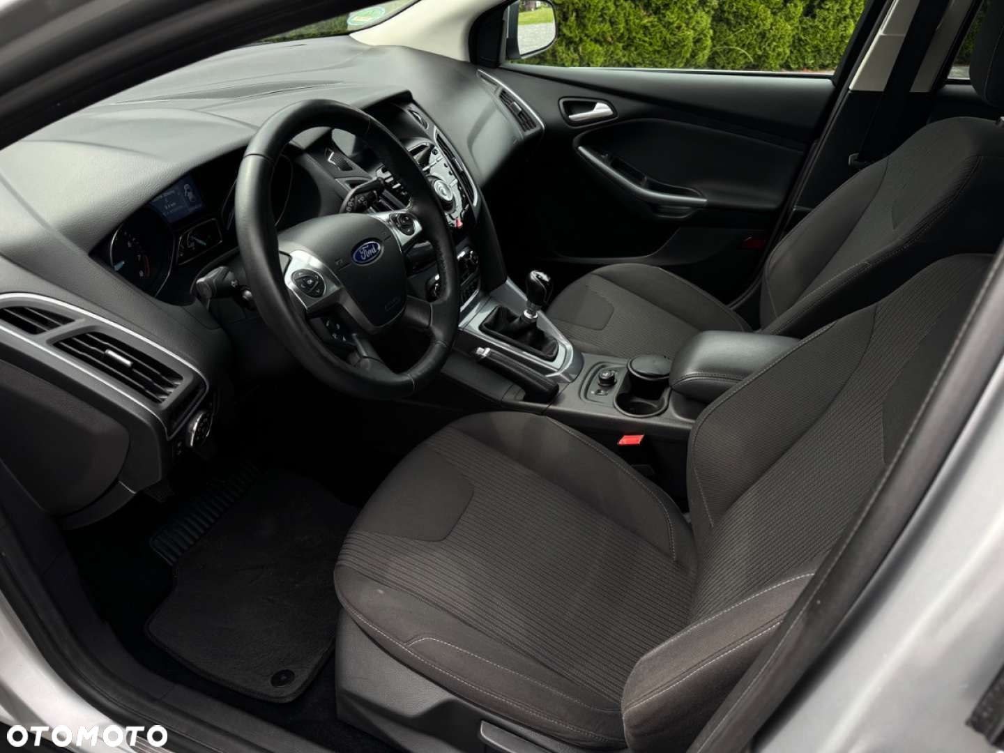 Ford Focus - 13