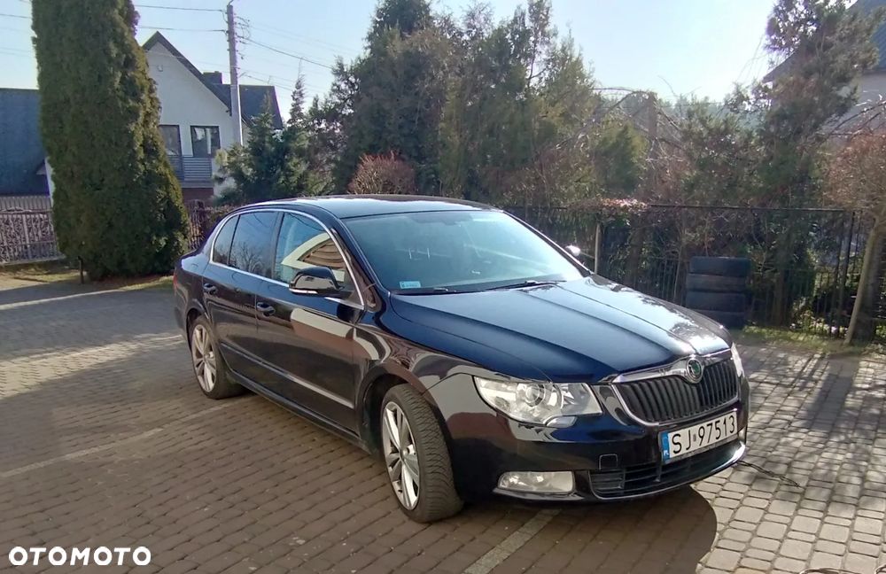 Skoda Superb 2.0 TDI 4x4 Ambition - 3