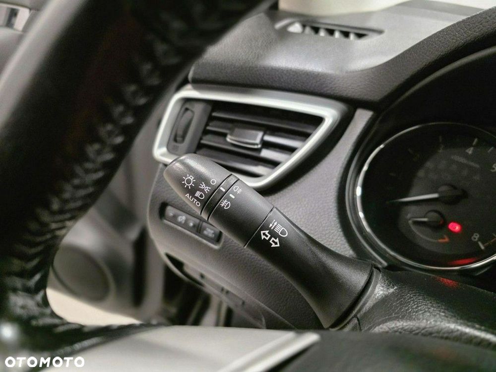 Nissan Qashqai 1.6 DIG-T Tekna - 27