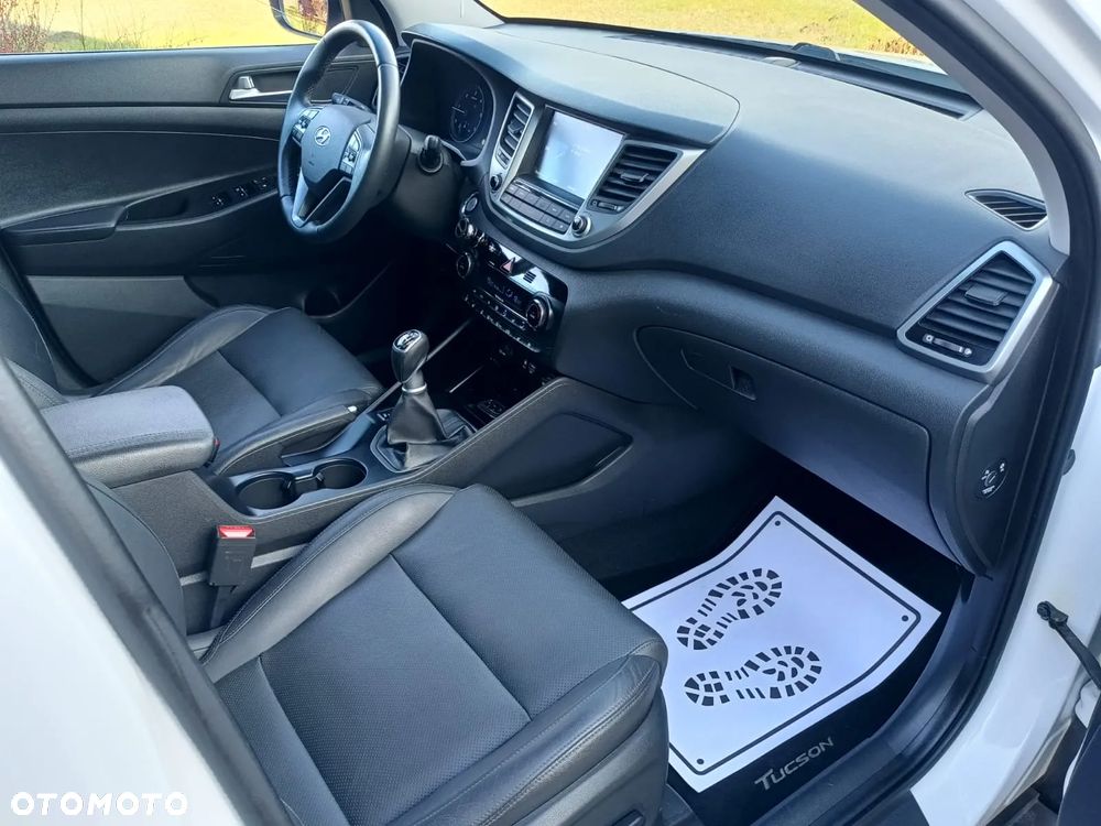 Hyundai Tucson blue 1.7 CRDi 2WD Advantage - 20