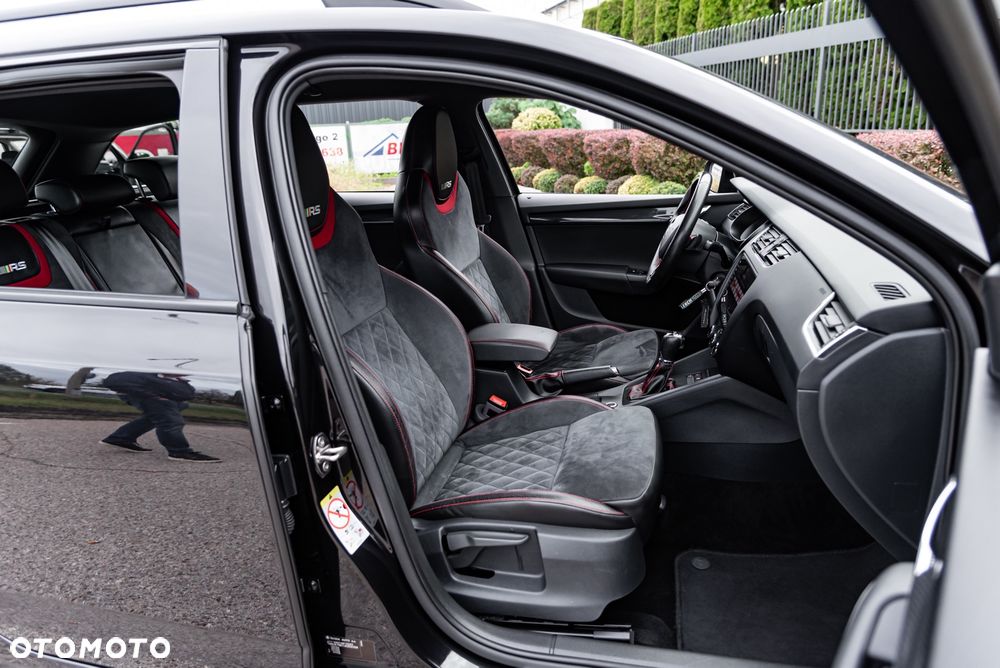 Skoda Octavia 2.0 TSI RS 230 DSG - 24