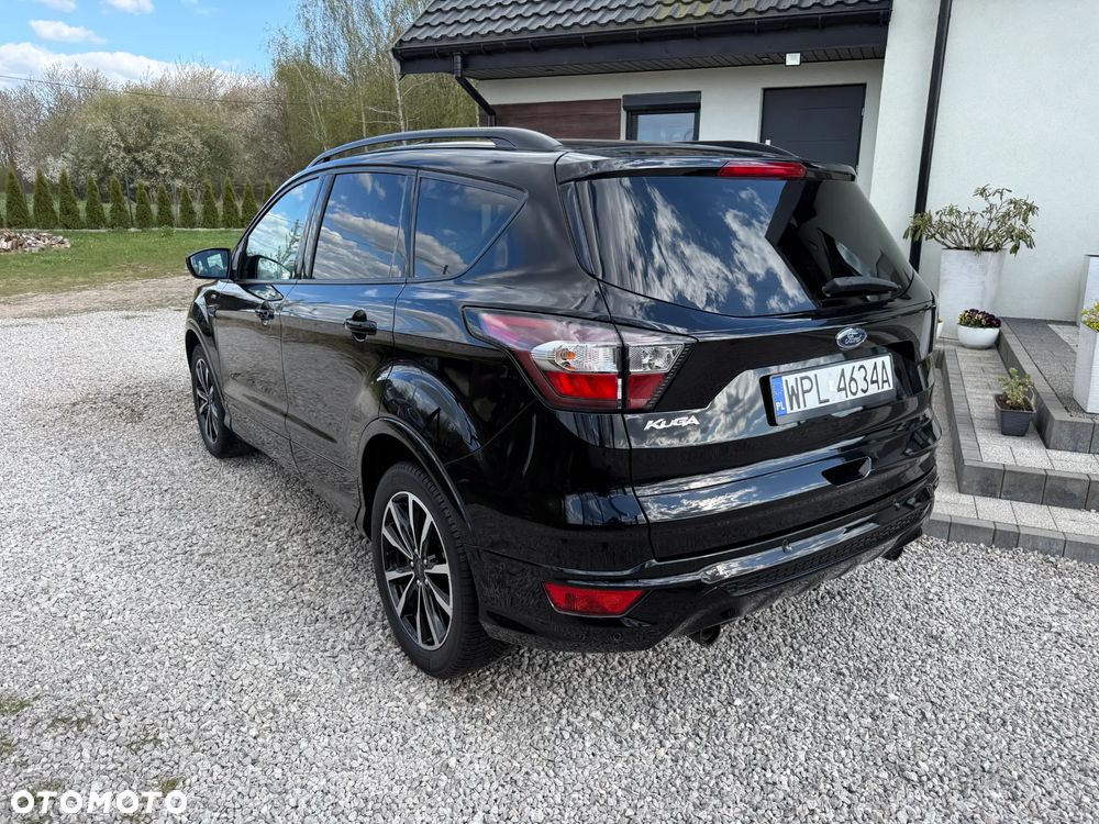 Ford Kuga 1.5 TDCi 2x4 ST-Line - 16