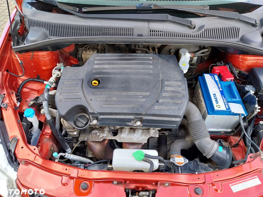 Suzuki SX4 1.6 Premium - 12