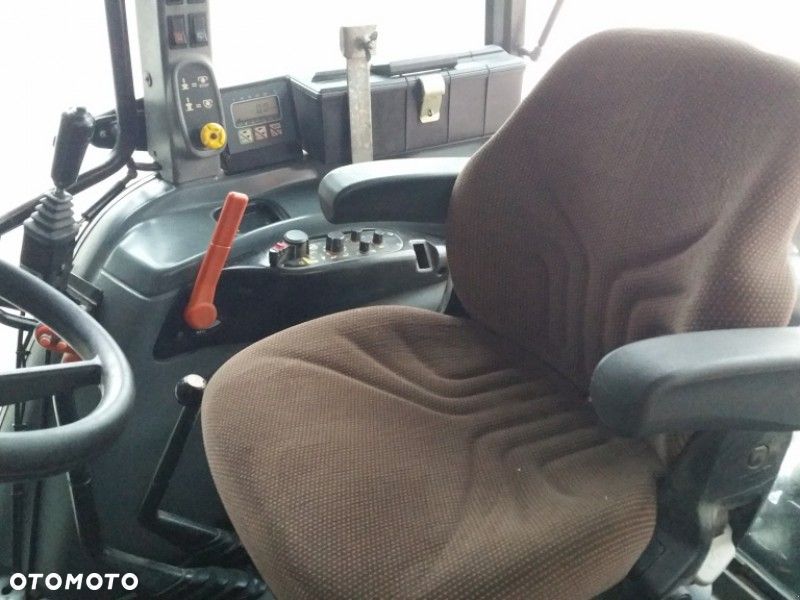 New Holland TL 100  , Rok 2003 - 4