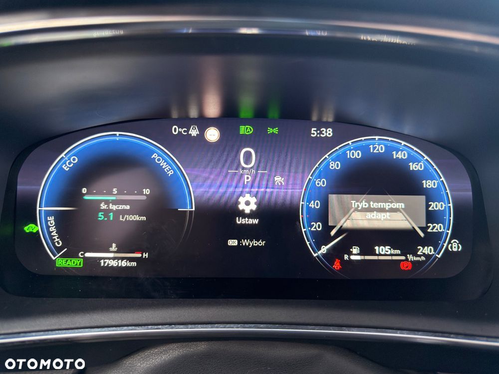 Toyota Corolla 1.8 Hybrid Executive - 29