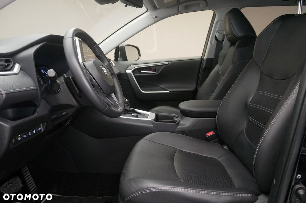 Toyota RAV4 - 12