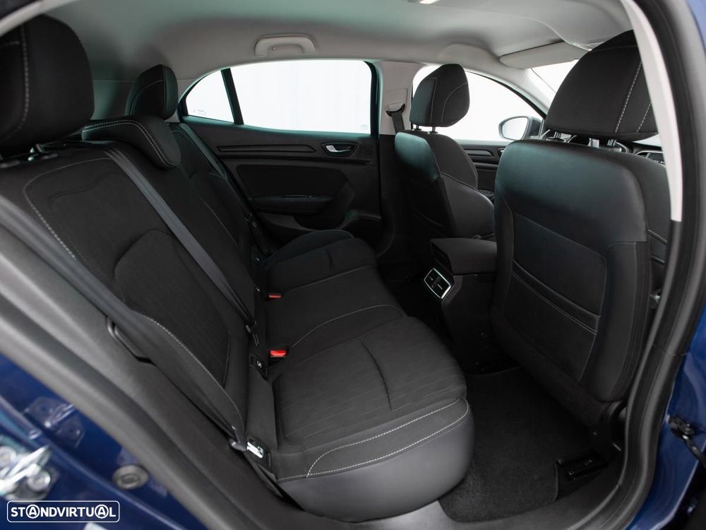 Renault Mégane 1.5 Blue dCi Limited - 11