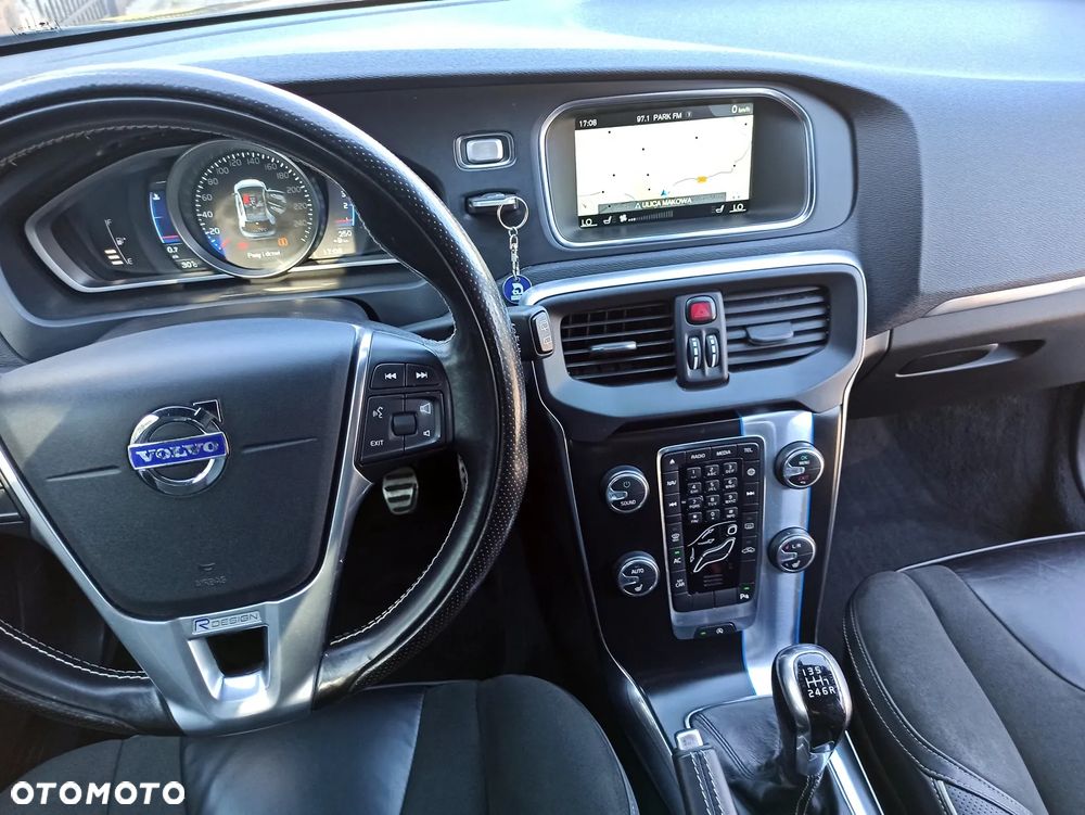 Volvo S60 D2 - 15
