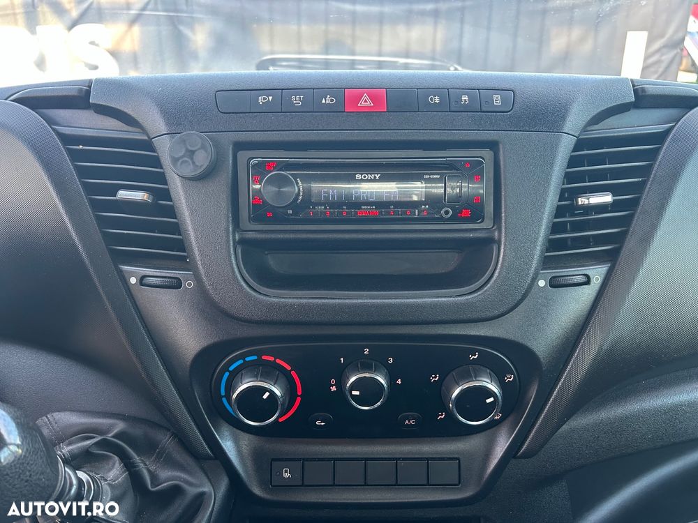 Iveco Daily 3.0 D Platforma 5.4 m AXA DUBLA SPATE - 23