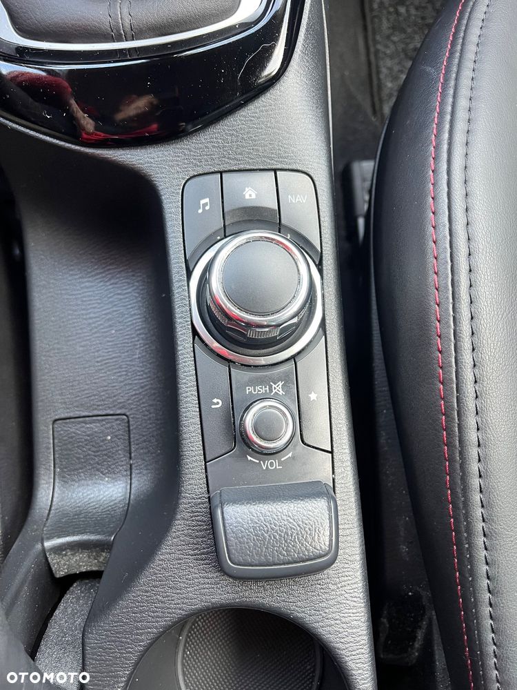 Mazda CX-3 2.0 Skypassion - 38