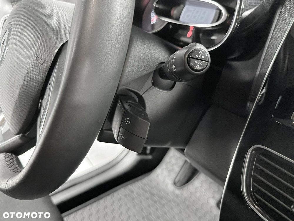 Renault Clio 0.9 Energy TCe Limited 2018 - 33