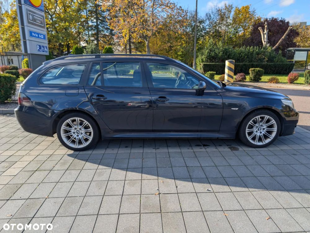 BMW Seria 5 530i Touring - 3