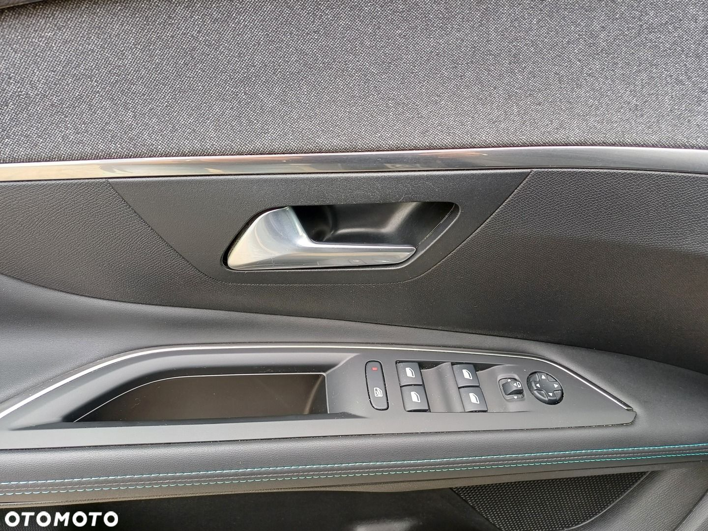 Peugeot 3008 - 13