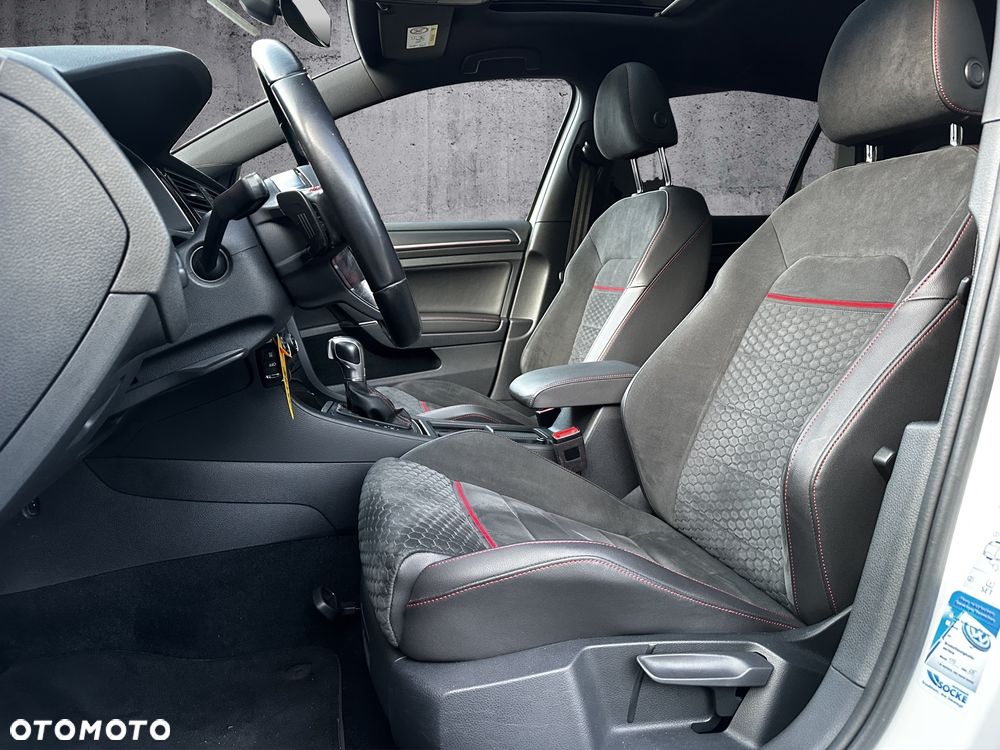 Volkswagen Golf 2.0 TSI BMT GTI Performance DSG - 17