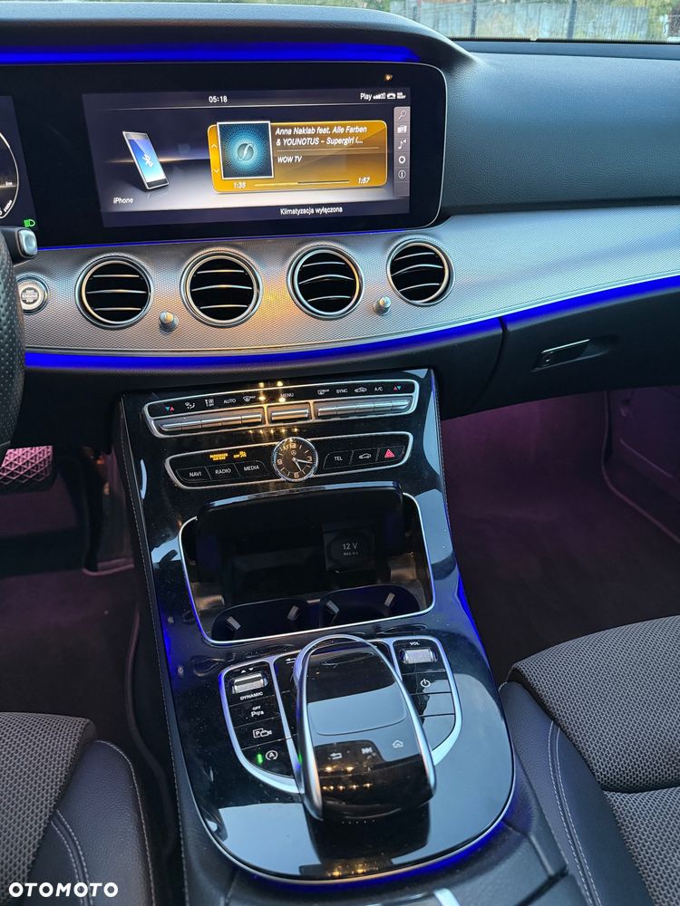Mercedes-Benz Klasa E 220 d 9G-TRONIC Exclusive - 25