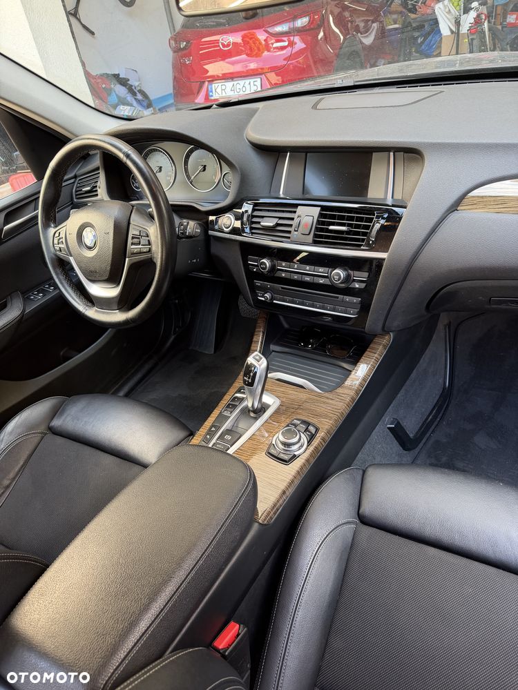 BMW X3 xDrive20d Advantage - 13