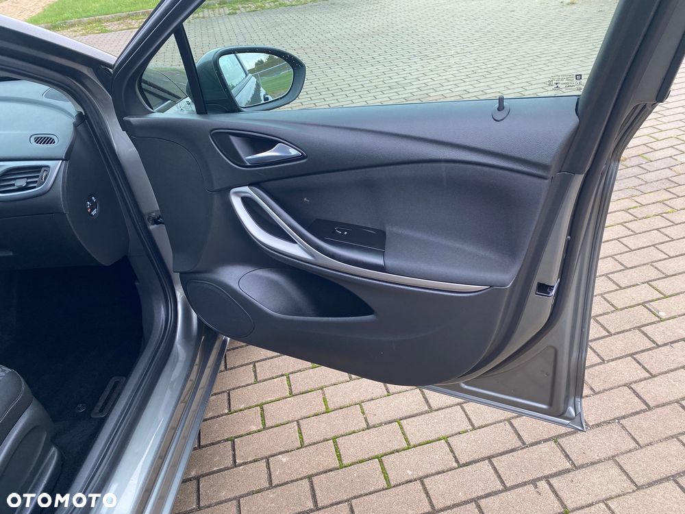 Opel Astra 1.2 Turbo Start/Stop Sports Tourer 2020 - 39