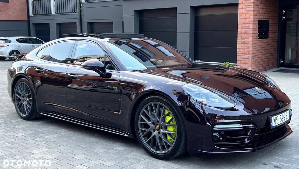 Porsche Panamera Turbo S - 1