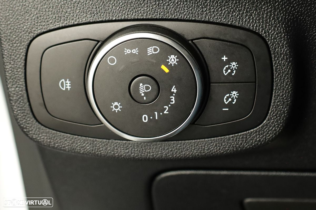 Ford Fiesta 1.0 EcoBoost MHEV ST-Line - 19