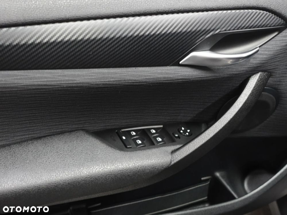 BMW X1 xDrive20d - 20