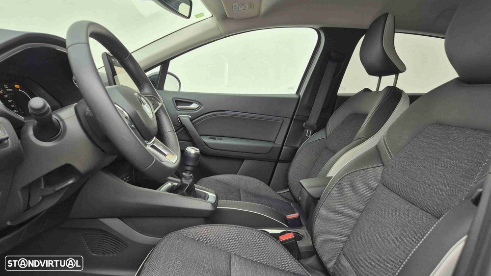 Renault Captur 1.0 TCe Techno Bi-Fuel - 9