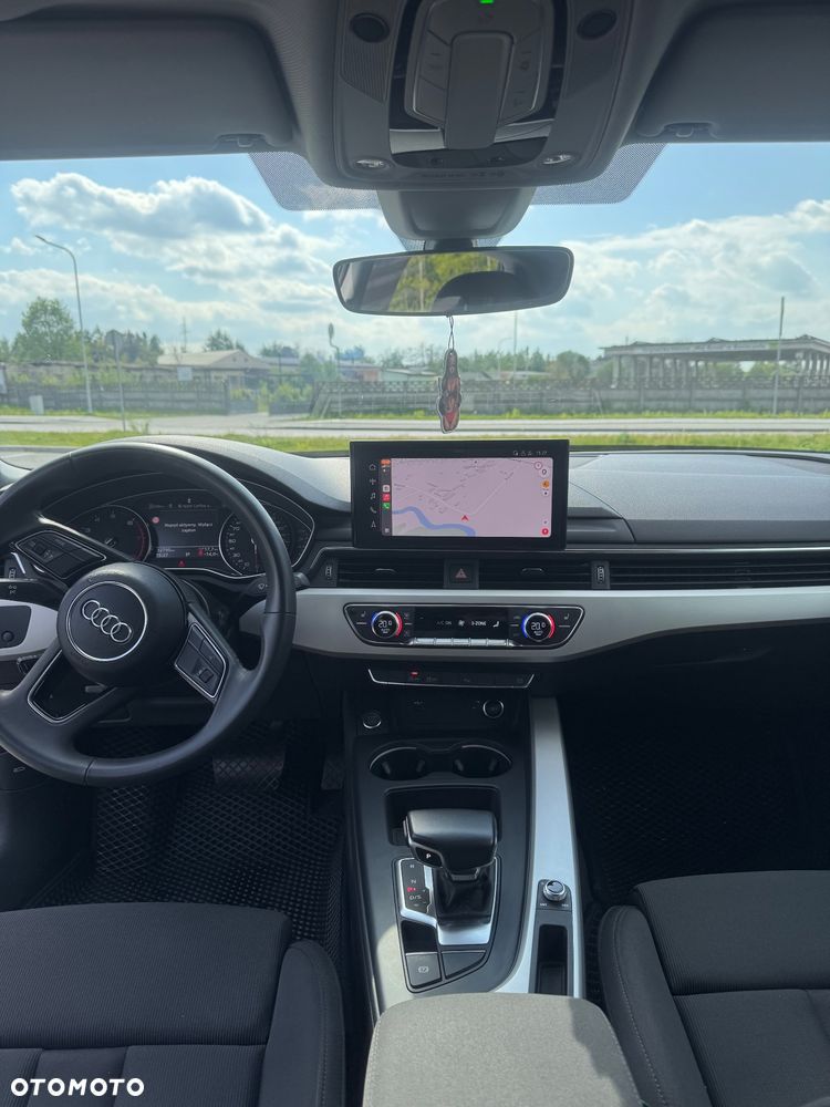 Audi A4 Limousine 35 TFSI mHEV S Line S tronic - 10