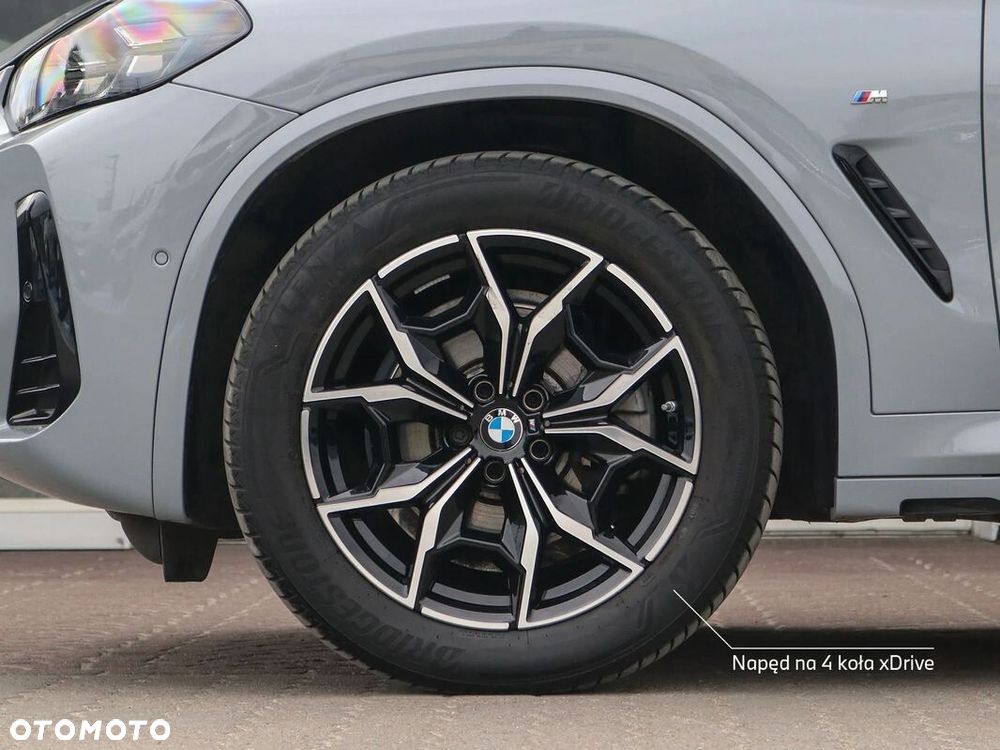 BMW X4 - 11