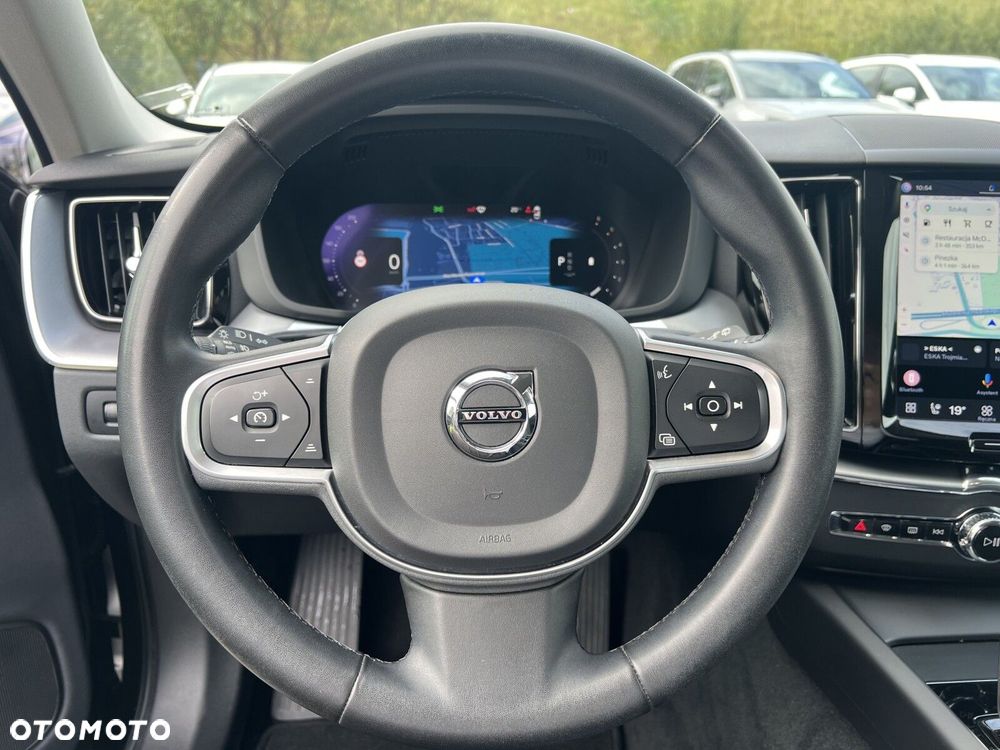 Volvo XC 60 B4 D Momentum Pro - 23