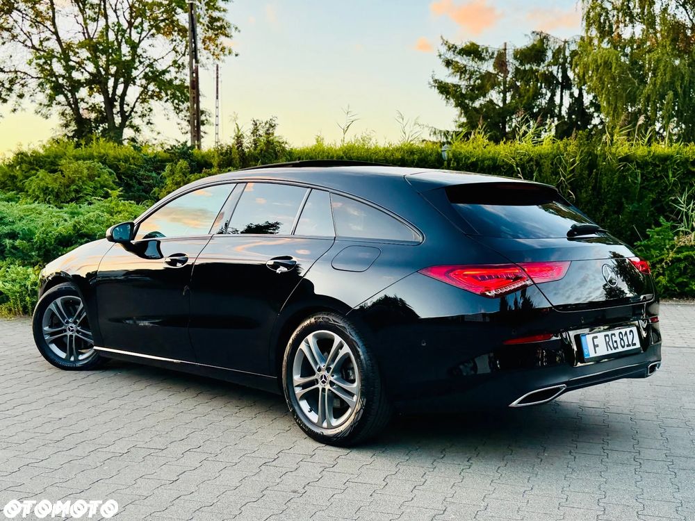 Mercedes-Benz CLA 220 d AMG Line 8G-DCT - 33