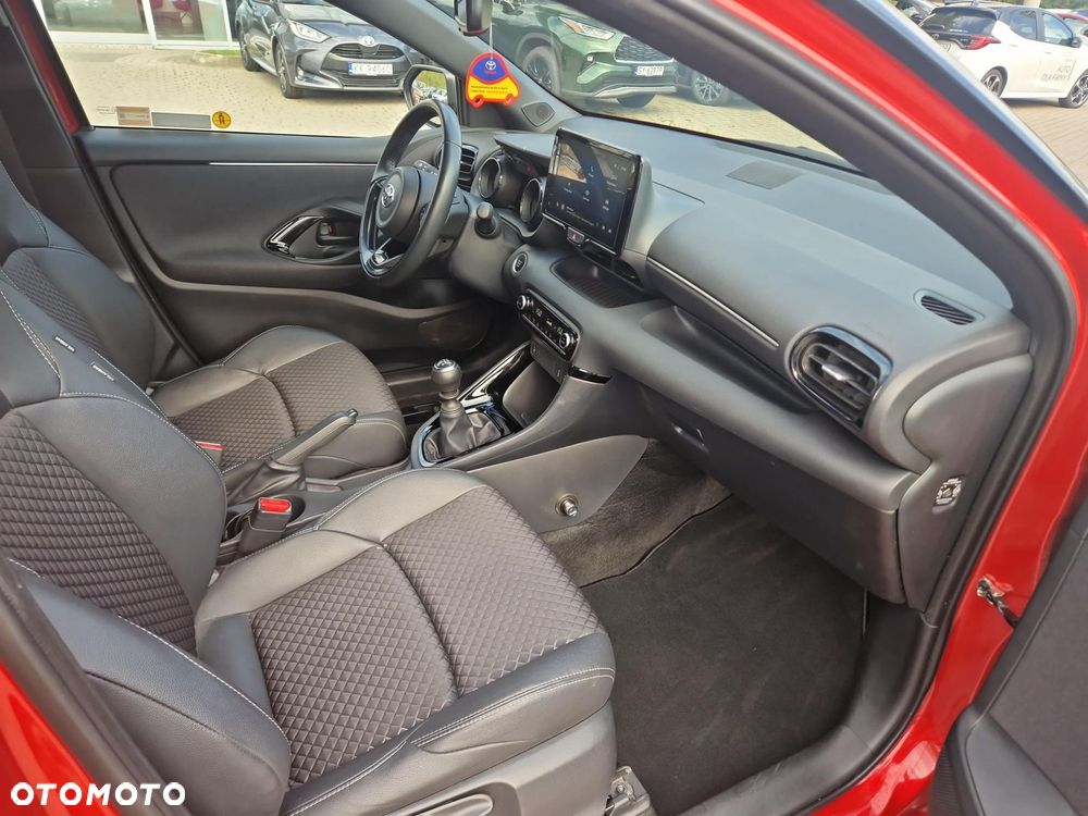 Toyota Yaris 1.5 Selection Style - 19