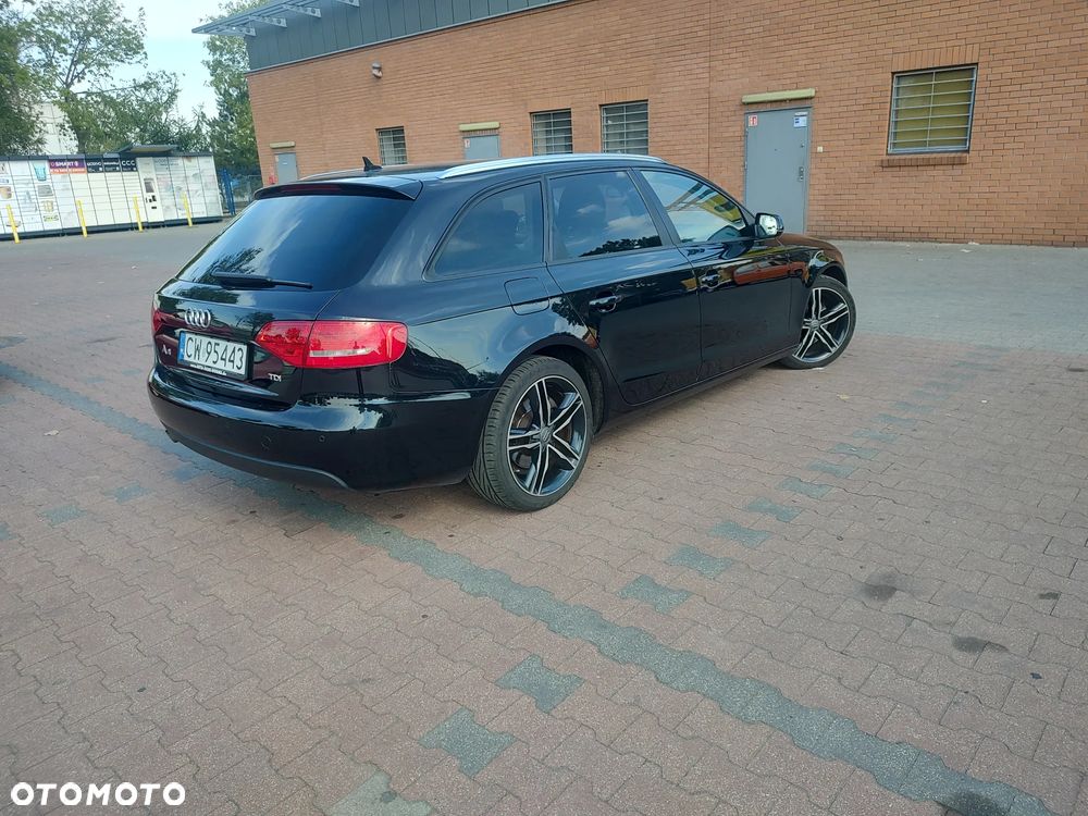Audi A4 Avant 2.0 TDI DPF multitronic Ambiente - 8