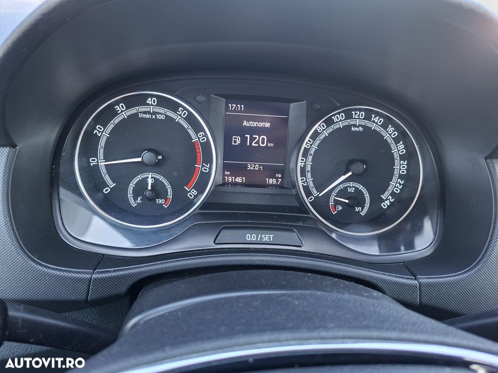 Skoda Fabia 1.0 TSI Ambition - 17