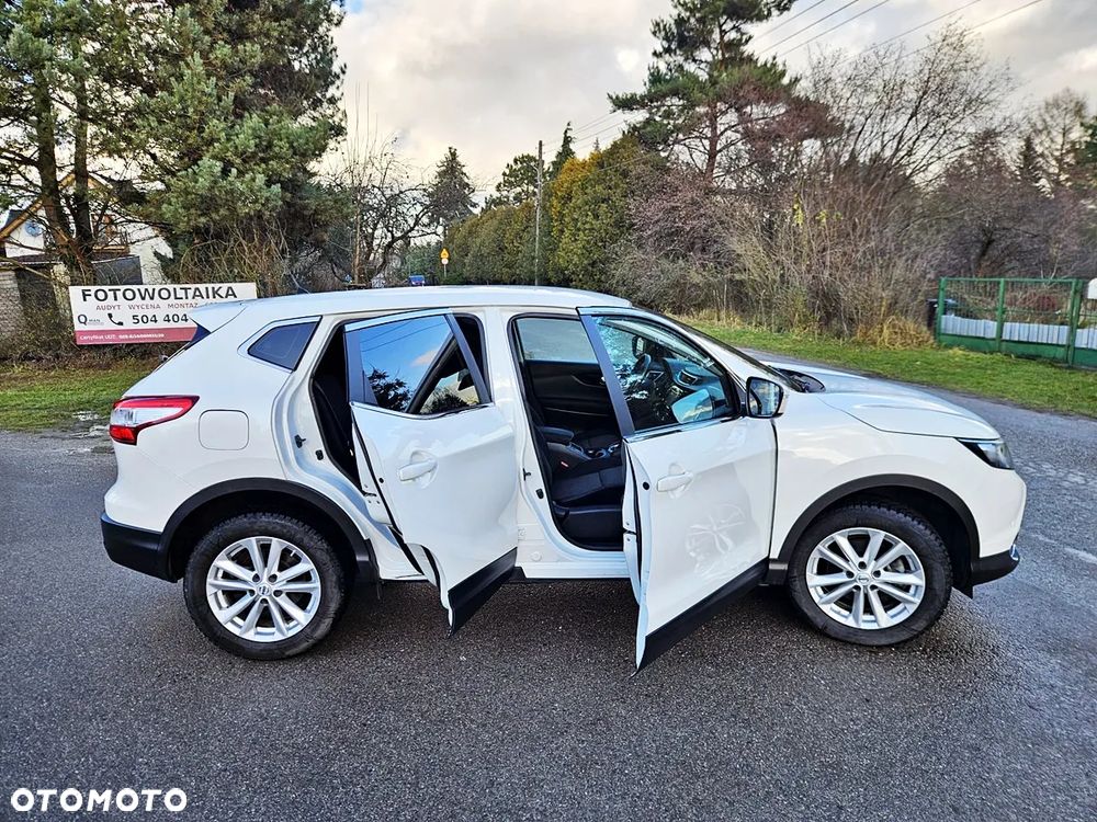 Nissan Qashqai 1.2 DIG-T N-Connecta - 19