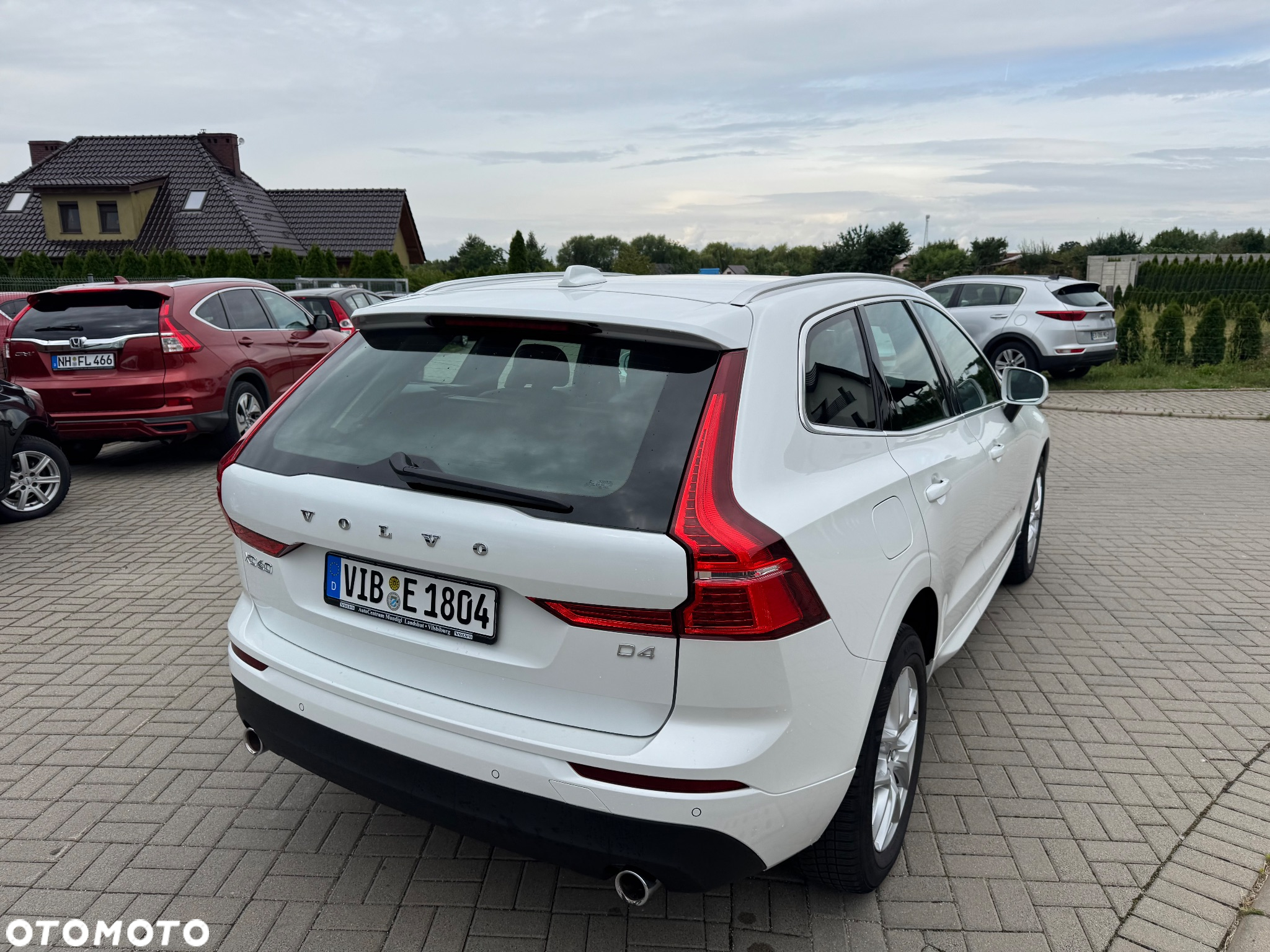 Volvo XC 60 B4 D Geartronic Momentum Pro - 11