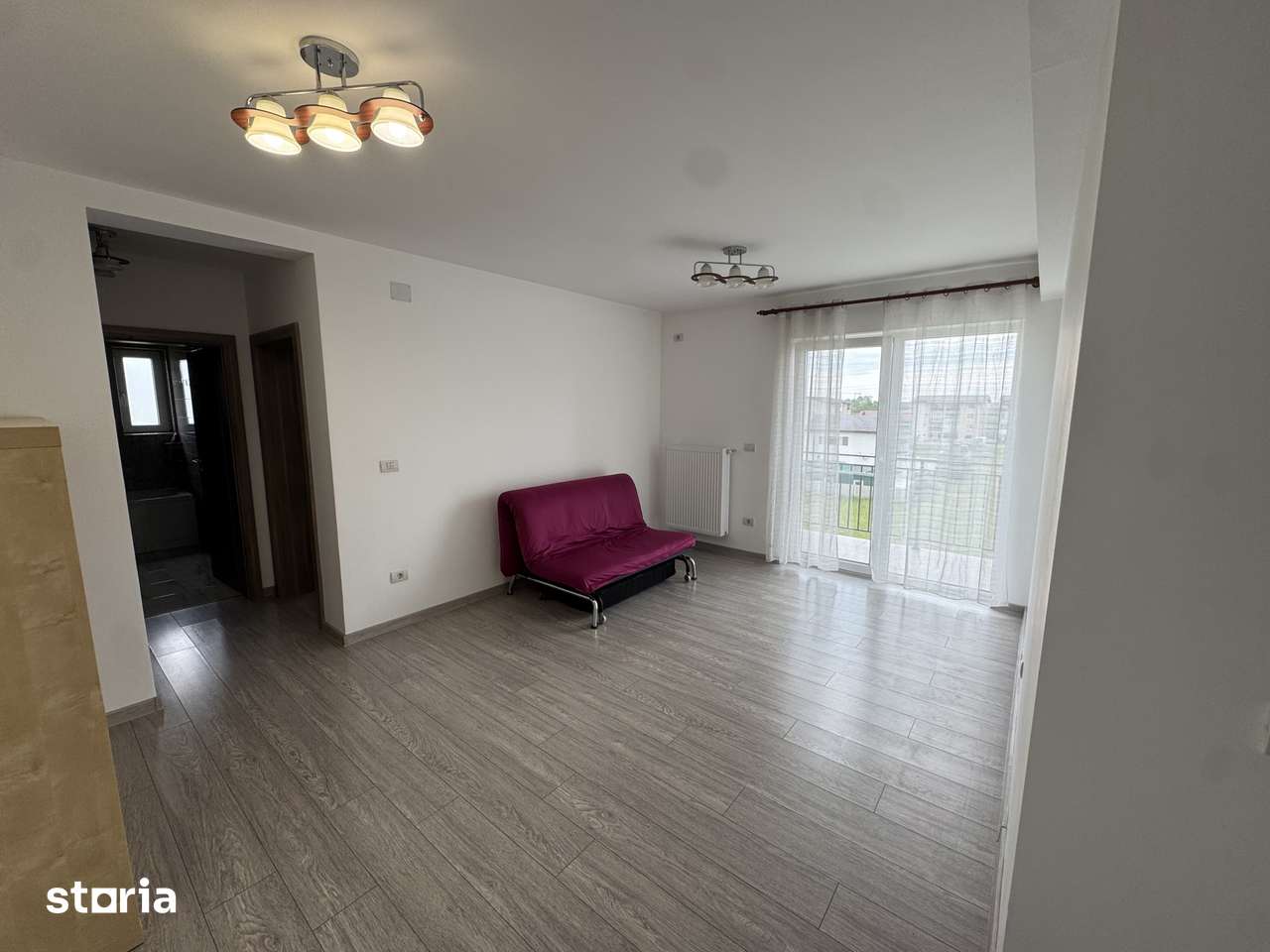 2 camere Mobilat si utilat – 52 mp - ideal pentru locuit sau investi — fotografia 1