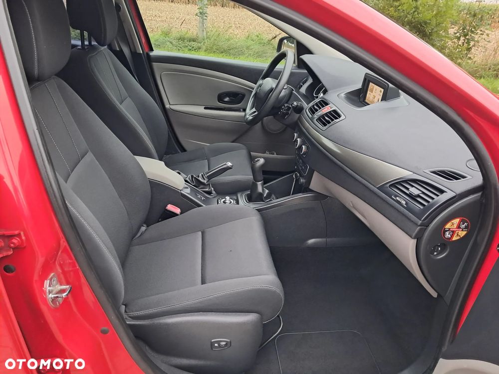 Renault Megane 1.6 16V 100 Expression - 13