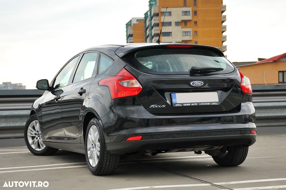 Ford Focus 1.6 TDCI DPF Titanium - 4