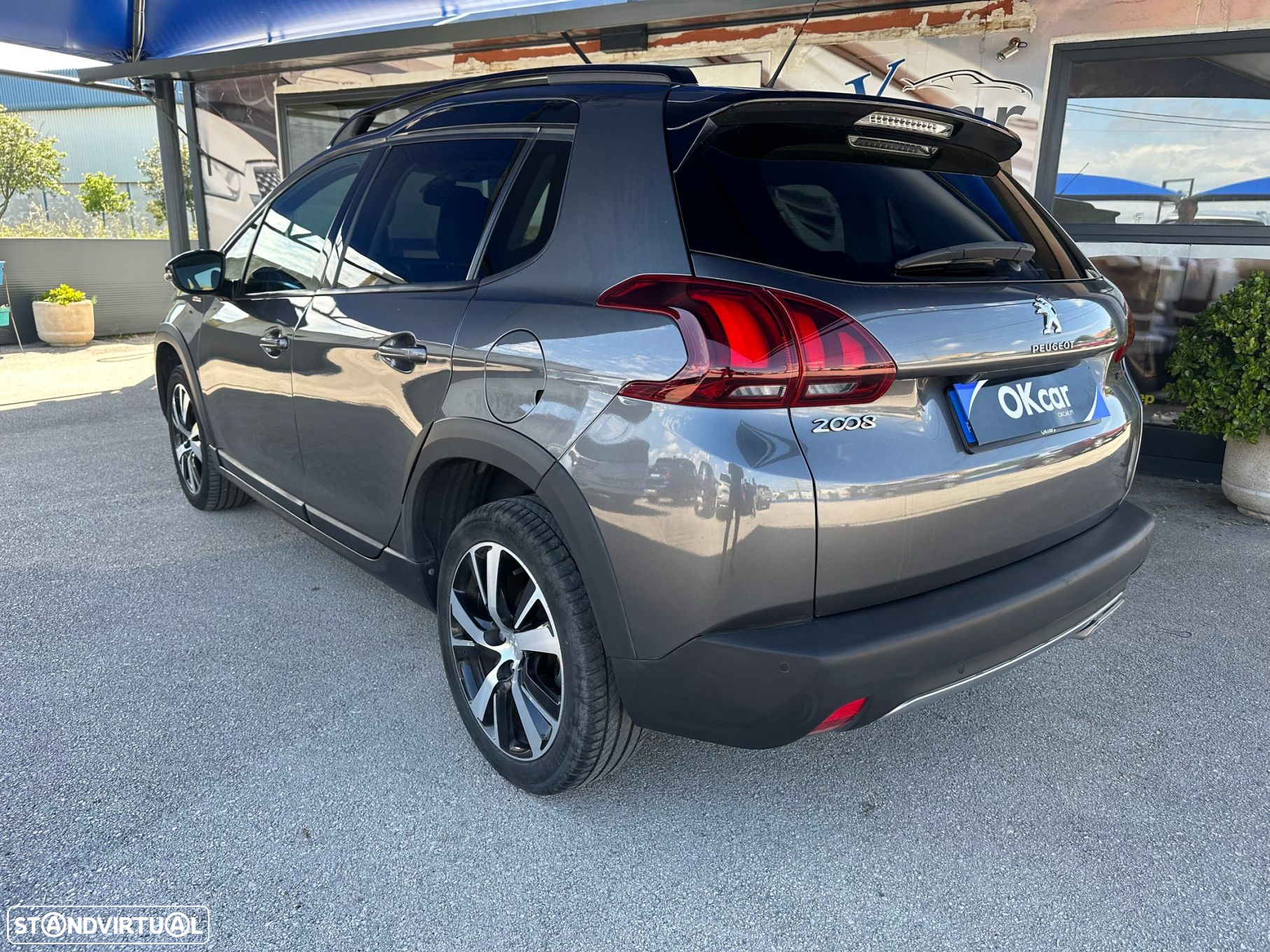 Peugeot 2008 1.2 PureTech GT Line - 2