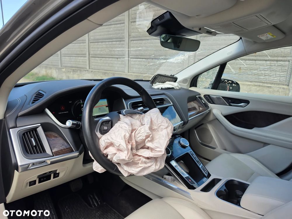 Jaguar I-Pace EV400 AWD R-DYNAMIC HSE - 8