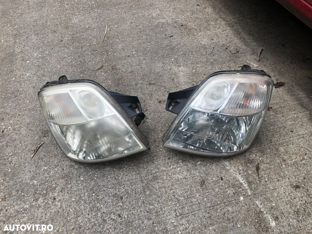 Far stanga/Far dreapta KIA Picanto 2008 - 1