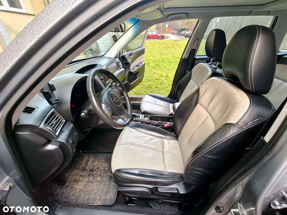 Subaru Forester 2.0D XC 000 Euro5 - 16