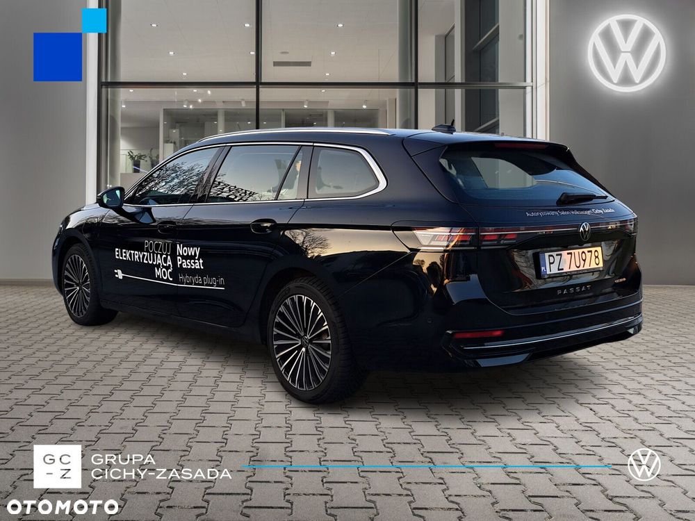 Volkswagen Passat - 3