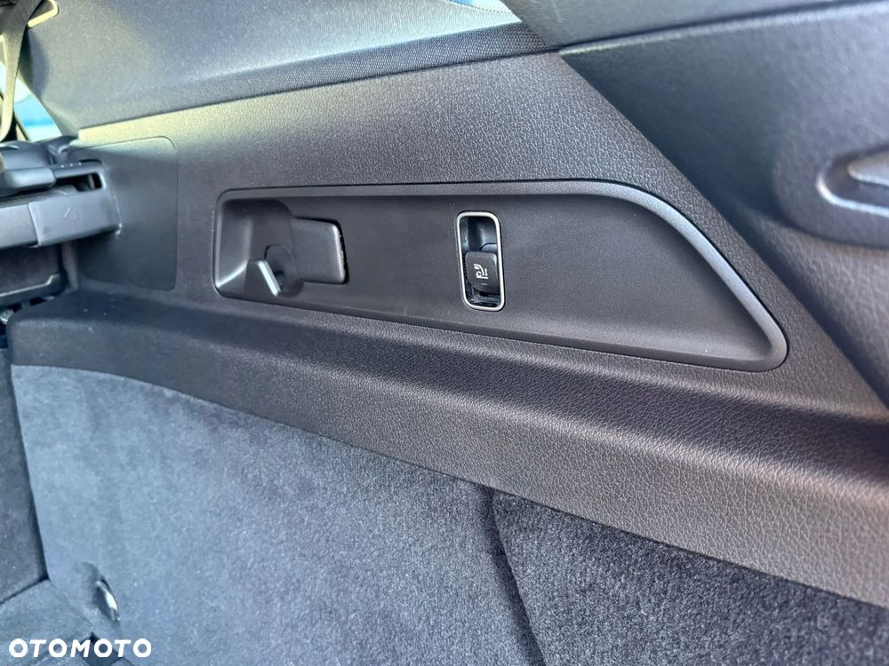 Mercedes-Benz GLE - 34