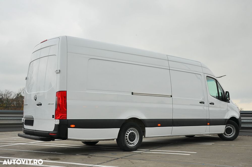 Mercedes-Benz Sprinter - 3