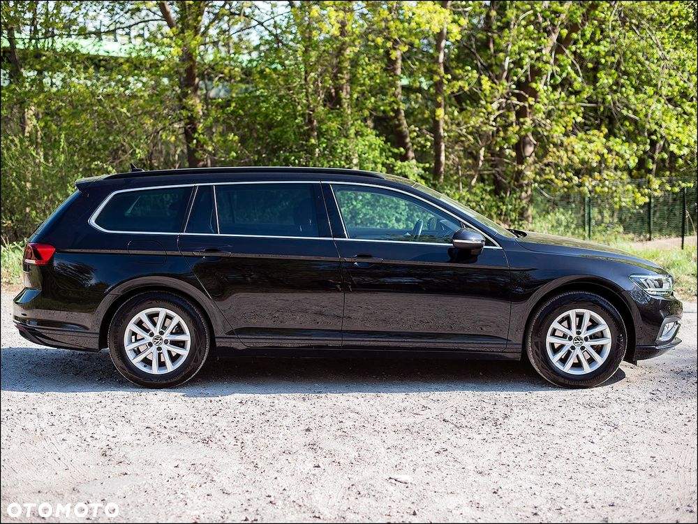 Volkswagen Passat - 5